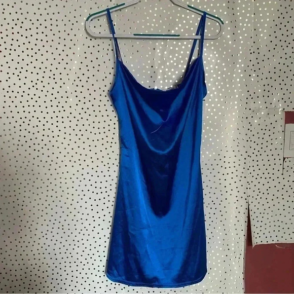 Missguided Strappy Cowl Neck Stain Dress - Picture 1 of 6